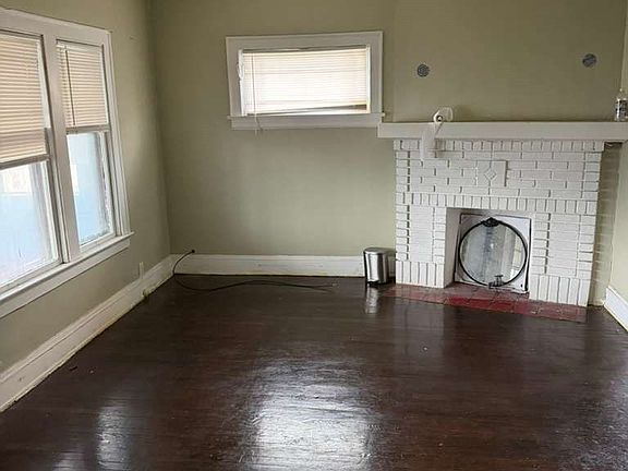 5th image of 3310 E 119th St