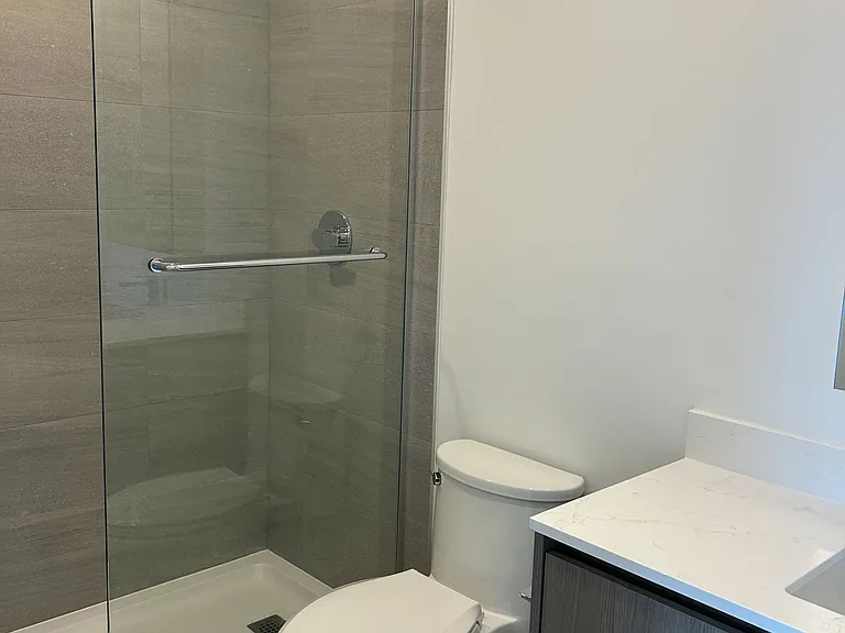 8188 Yonge St #315 — Photo 9