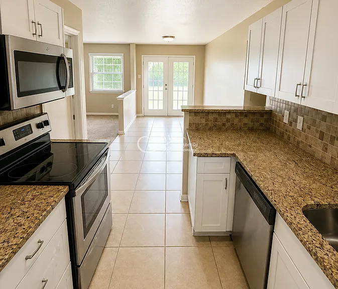 2214 Carousel Dr — Photo 5