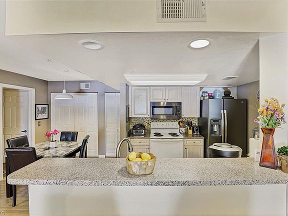 5th image of 1767 Four Mile Cove Pkwy APT 824
