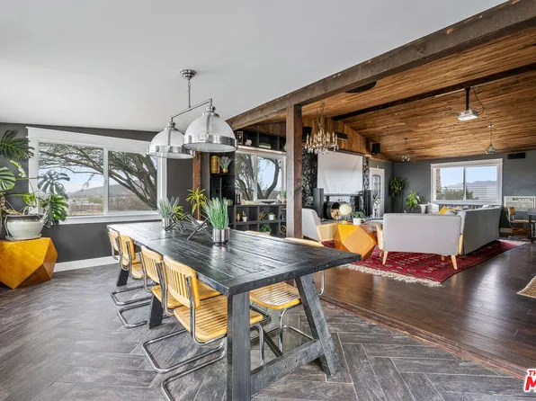 2651 Foxy Flats Rd, Joshua Tree, CA 92252
