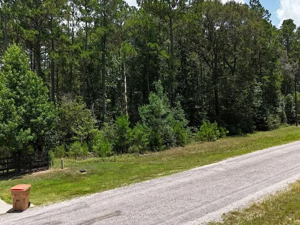 Shadowlane Ct, Huntsville, TX 77340