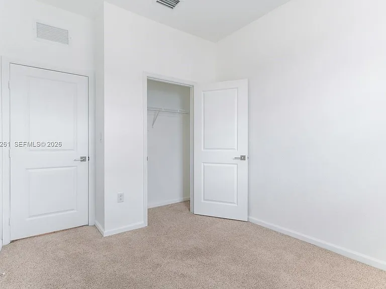 1170 SW 7th Ct #1170 — Photo 23