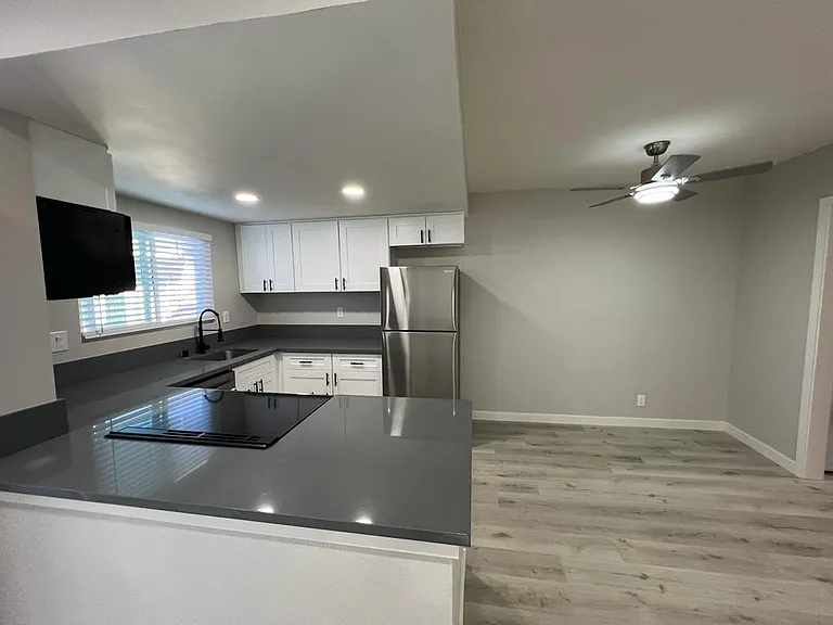 4494 Collwood Blvd #35 — Photo 4