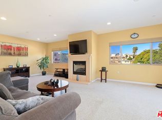 1629 S Armacost Ave #301, Los Angeles, CA 90025