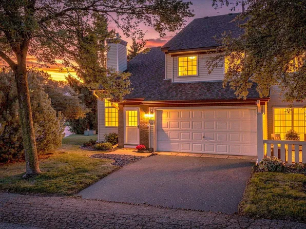 4068 Wilshire Cir #43, Shoreview, MN 55126