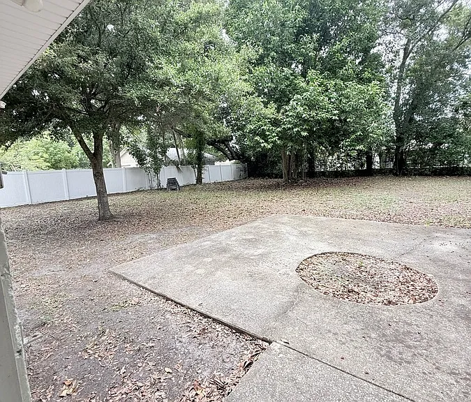 1252 Eldridge St — Photo 26