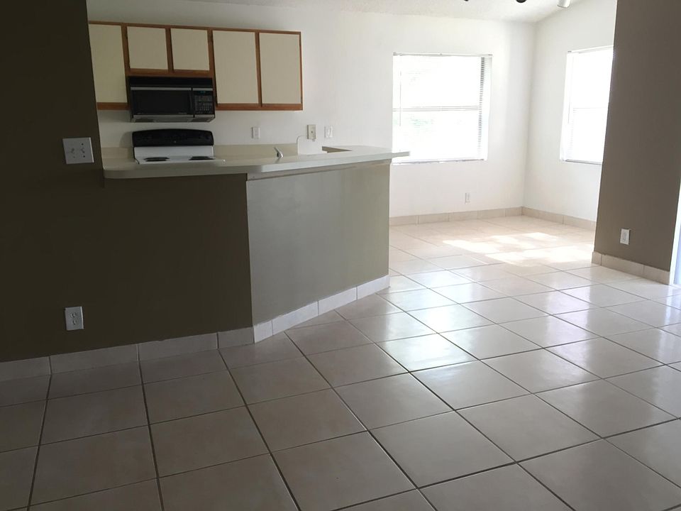 1st image of 9999 Summerbreeze Dr APT 315
