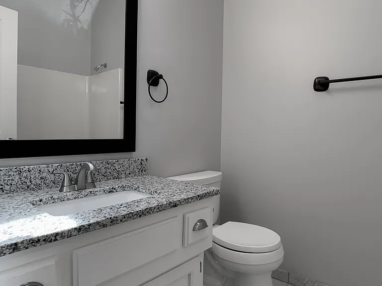 617 SE Battery Dr — Photo 20