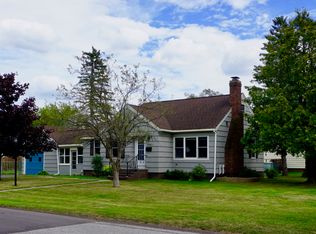 816 8th Ave E, Superior, WI 54880