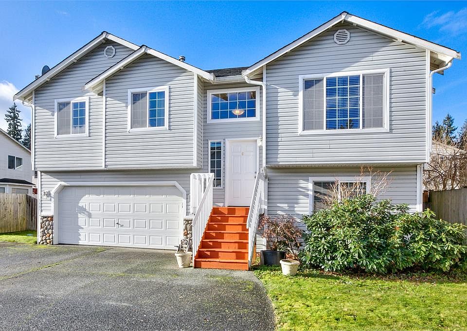 1st image of 6405 78th Pl NE