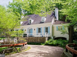 8605 Darby Pl, Bethesda, MD 20817