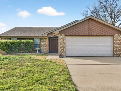 424 Benjamin Ln, Arlington, TX, 76002