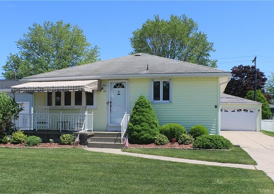1st image of 69 Biscayne Dr