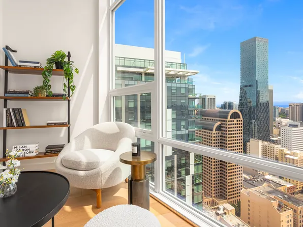 121 Stewart St #3703, Seattle, WA 98101