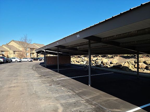 Carport 