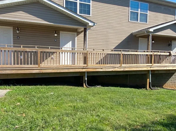 130 Corvette View Ct #A, Bowling Green, KY 42103