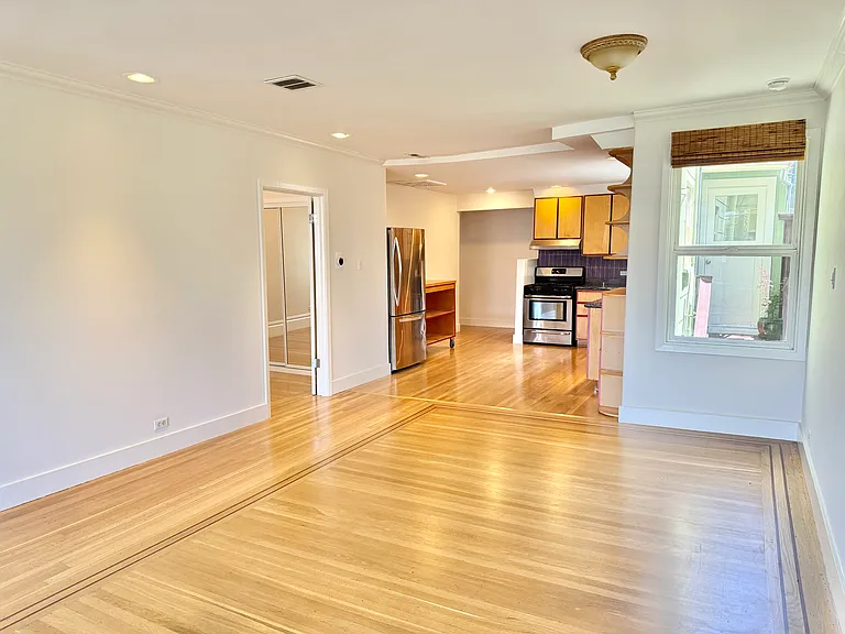 1231 Rhode Island St — Photo 8