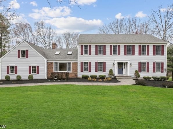 15 Acorn Dr Long Valley Nj 07853 Zillow