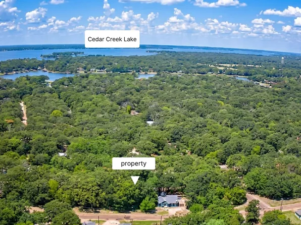 107 Double Bridge Rd, Mabank, TX 75156