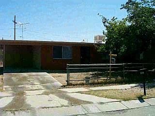 1st image of 5565 S Irving Ave #0