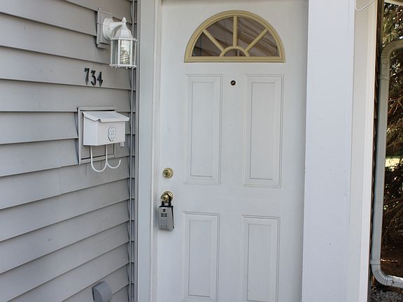 3rd image of 734 Whitesail Dr