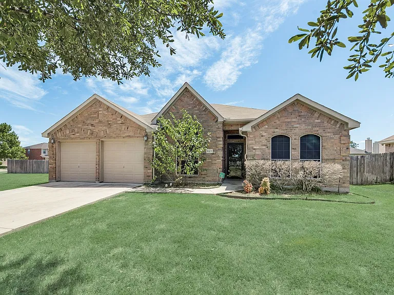 621 Tumbleweed Dr — Photo 4
