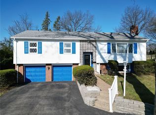 240 Lougeay Rd, Pittsburgh, PA 15235