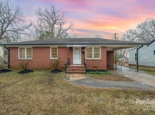 108 White Oak St, Chester, SC 29706