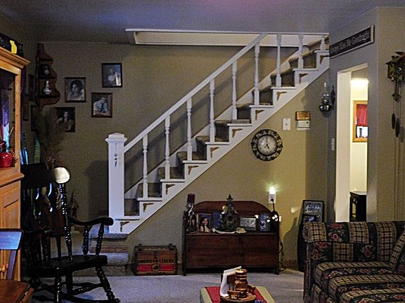 2nd image of 218 Park St