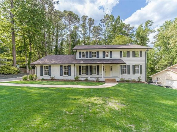 4367 Cedar Wood Dr SW, Lilburn, GA 30047