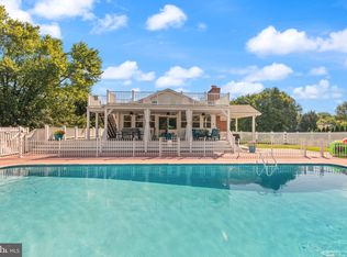 17 Shelter Cove Rd, North East, MD 21901