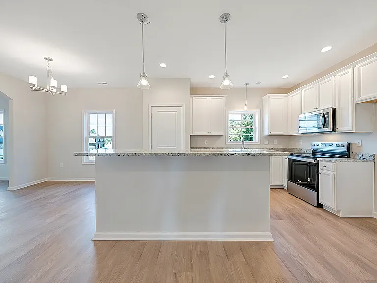 956 Carriage Pkwy — Photo 15