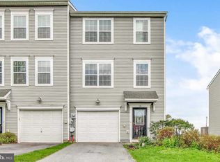 10 Edgewood Ave, Temple, PA 19560