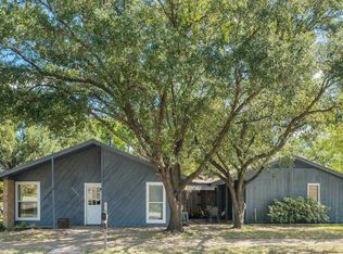 3401 Cambridge Dr, Bryan, TX 77802