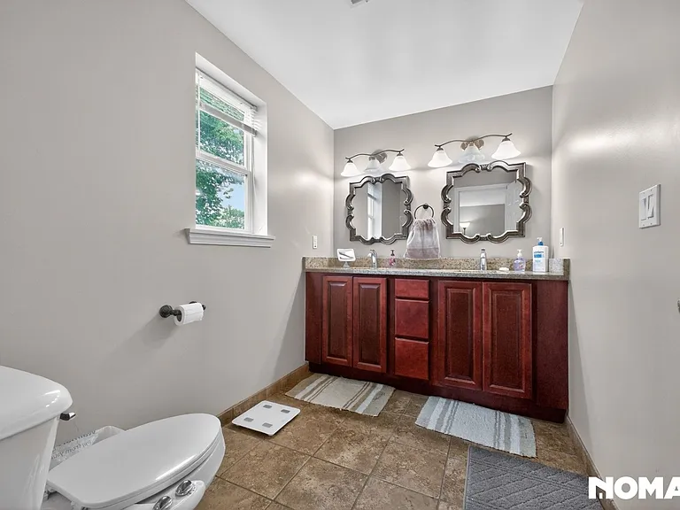 1723 Edgewood Dr — Photo 11