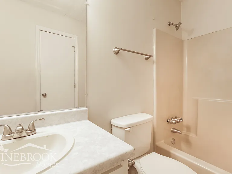 2315 Rutherford Ave — Photo 11