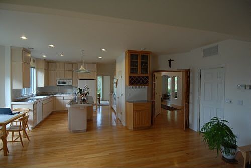 Wood floors thruout main level