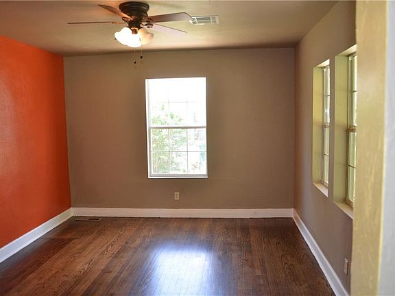 5th image of 716 SW 34th St