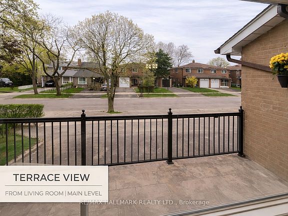 3rd image of 64 Green Bush Rd
