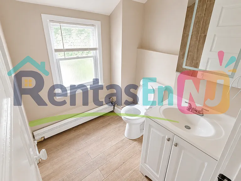 199 Smith St #3C — Photo 7