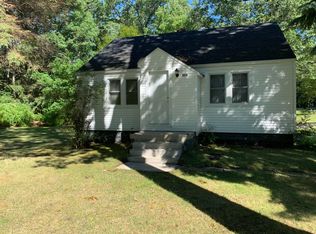 1170 W Giles Rd, Muskegon, MI 49445