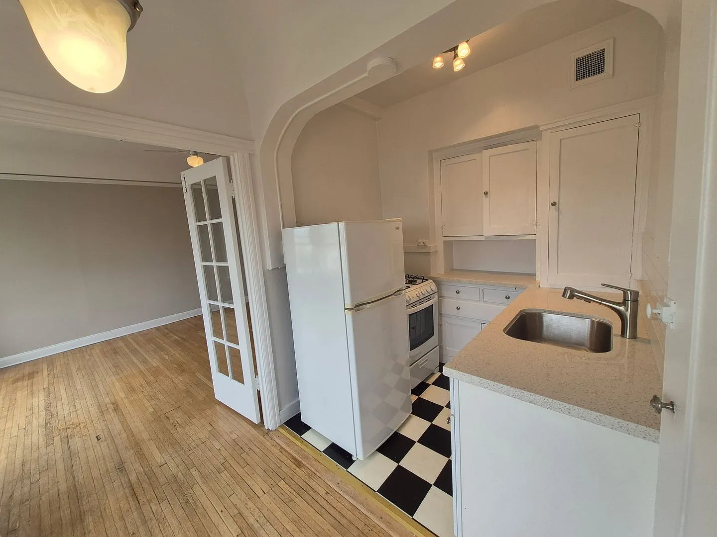 1167 Bush St #605 - Image 3