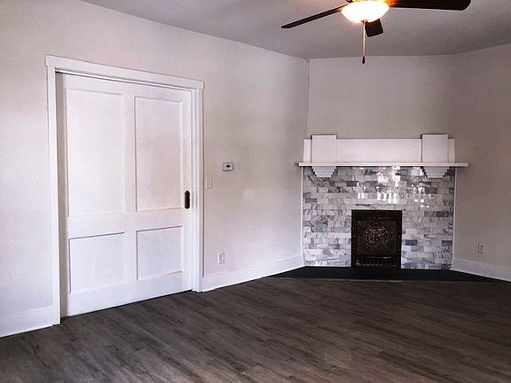 5th image of 138 Jefferson Ave