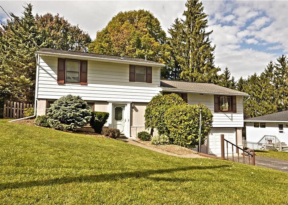 1st image of 307 Mansfield Dr