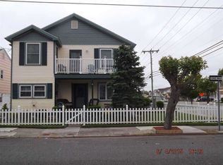 100 E Rosemary Rd, Wildwood Crest, NJ 08260