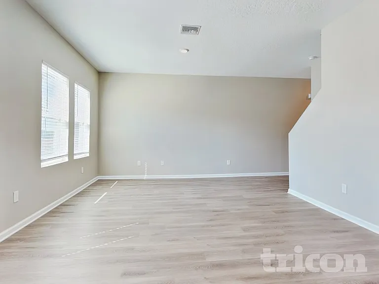 34885 Daisy Meadow Loop — Photo 2