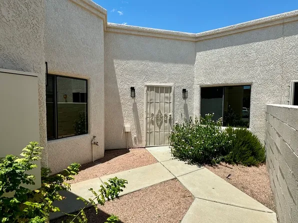 7847 E Roget Dr, Tucson, AZ 85710