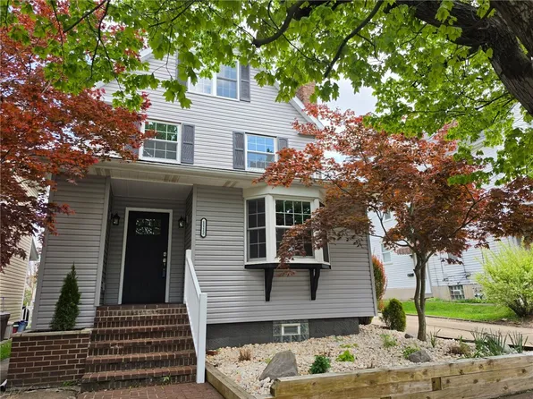 1112 Montana Ave, Natrona Heights, PA 15065