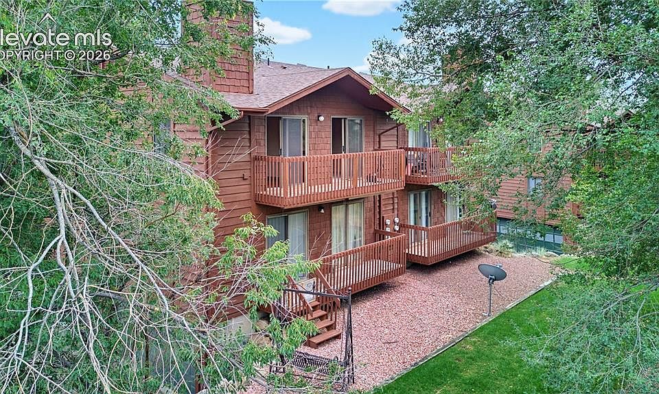 1st image of 2526 Plumtree Grv